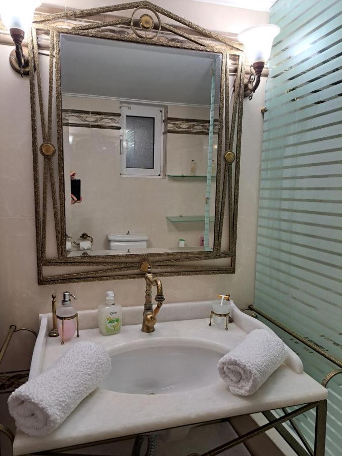 Seaview Flora'S Luxury Apartment-300Meters From The Beach Rethymno  Luaran gambar
