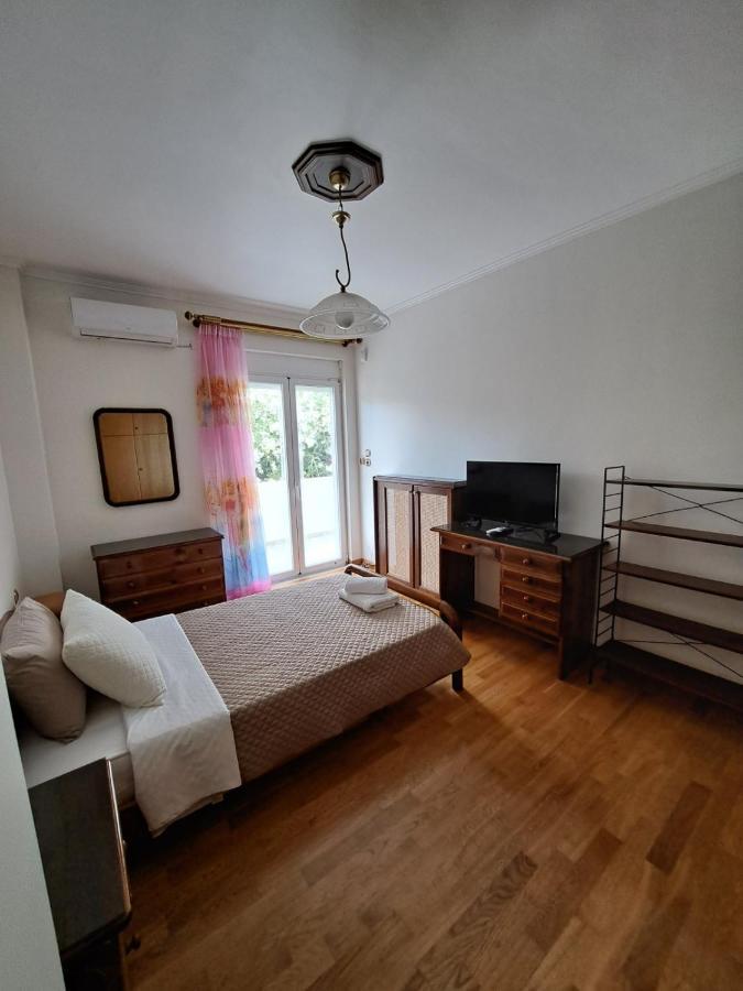 Seaview Flora'S Luxury Apartment-300Meters From The Beach Rethymno  Luaran gambar